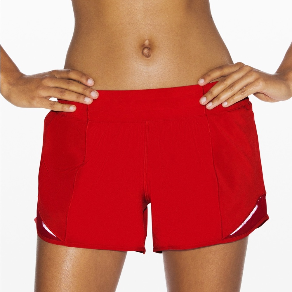 ❌SOLD❌ Lululemon Hotty Hot LR short 4” lined - Picture 4 of 7